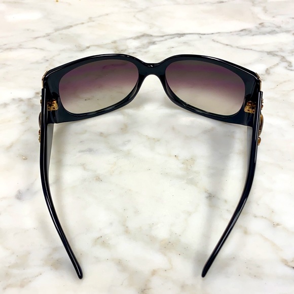 Authentic Sunglasses by Dior - Picture 4 of 6